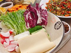 -日进一片海.生腌海鲜火锅.宵夜烧烤(三里屯总店)