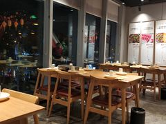 大堂-虾满堂小龙虾烧烤(富荟广场店)