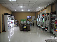 -LLumar美国龙膜玻璃膜隐形车衣连锁店