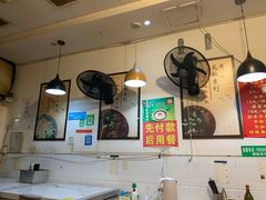 大堂-莽子抄手米线(南坪直营店)