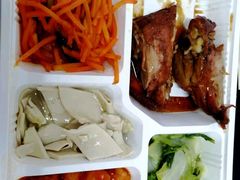 -六缘蒸菜馆(蓝天花园店)