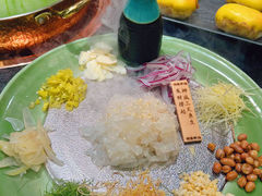 -得意咚瓜·顺德鱼生·冬瓜火锅(深圳首店)
