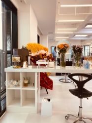 -Hello Lady发型设计