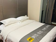 -寓米精品公寓(普君北路地铁站店)