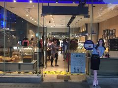 门面-巴黎贝甜(大宁国际商业广场店)