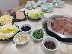 -多多大红焖羊肉馆