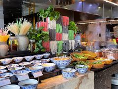 自助取餐区-郑州富力万达文华酒店·云端美食汇自助餐厅