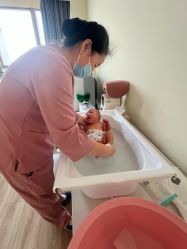 -爱陪伴一对一月子中心(融侨店)