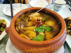 -小厨子私房菜·云南美食店