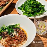 一坐一忘｜好吃的基准之上是差异化