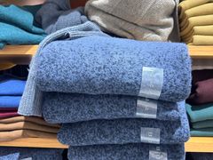 -优衣库(上海金桥国际商业广场店)