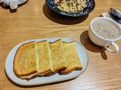 -HELLO 27 意面·沙拉·帕尼尼