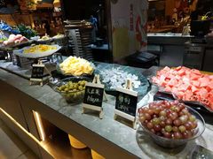 -昆山裕元花园酒店·温莎西餐厅