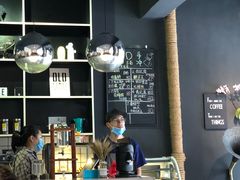 -旧屋咖啡(海景店)
