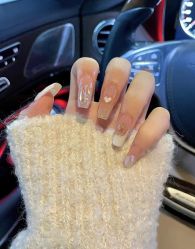 -QueenNail日式美甲美睫