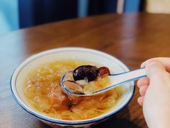 银耳糖水-喜喜水饺