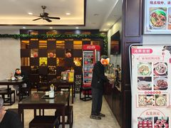 -鸿兴面馆馄饨小笼(稻香店)