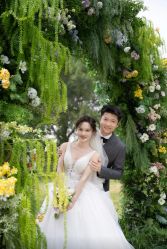 -雪中彩影婚纱摄影·微光艺术中心