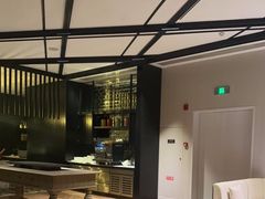 -瑰丽酒店·海吧·天际下午茶·现场DJ·天台酒吧