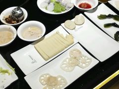 -唯爱KTV聚会餐厅(仙林东城汇店)