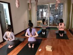 -Yvon yoga 瑜伽·精准体态管理中心