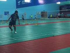 -佰德观岚记羽毛球馆