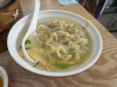 -珊珊小笼馆(仙霞路店)