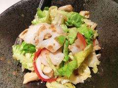 混合海鲜沙拉-Solo(衡山路店)