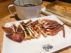 -喝丢一只鞋海鲜烧烤·海肠捞饭(东关街店)