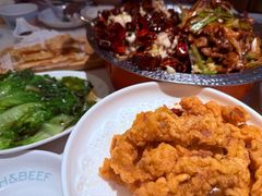 -小鱼小牛·鱼牛干锅·脆鱼火锅(世欧广场店)