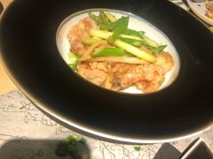 -穹六人间 people 6(岳阳路店)