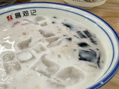 -文昌邓记清补凉(西沙路店)