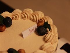 焦糖海盐榛子蛋糕-Toris(LuOne凯德晶萃广场店)