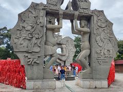 -墨江北回归线标志园