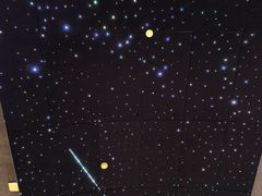 -涨巢·潮玩水疗局