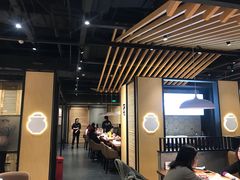 -山城外·非遗酸菜鱼(财富中心店)