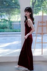 -艾米丽婚纱礼服