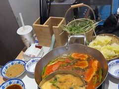 -王奋斗贵州酸汤牛肉火锅