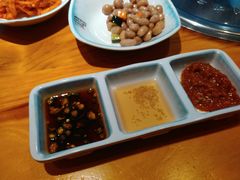 -唯成•韩国炭火烤肉 유성고기