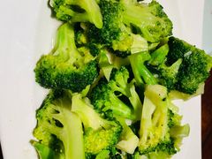 蒜蓉西兰花-前海沿·青岛菜(五四广场永旺店)