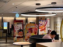 -麦当劳(静安寺店)