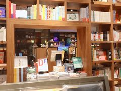 -百新书局(尚悦湾店)