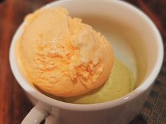 -君来湖滨饭店·玫瑰园