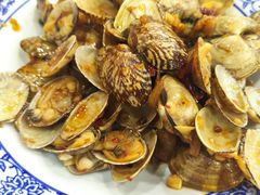 -江城燕子大排档(江汉路步行街店)