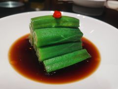 捞汁秋葵-富淳饭店(陆家嘴保利广场店)