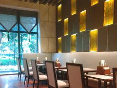 -广州万富希尔顿酒店-感趣自助餐厅·生蚝海鲜刺身