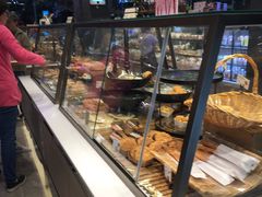 面包甜点陈列柜-巴黎贝甜(大宁国际商业广场店)