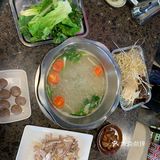 冬日的快乐是干饭~[调皮]