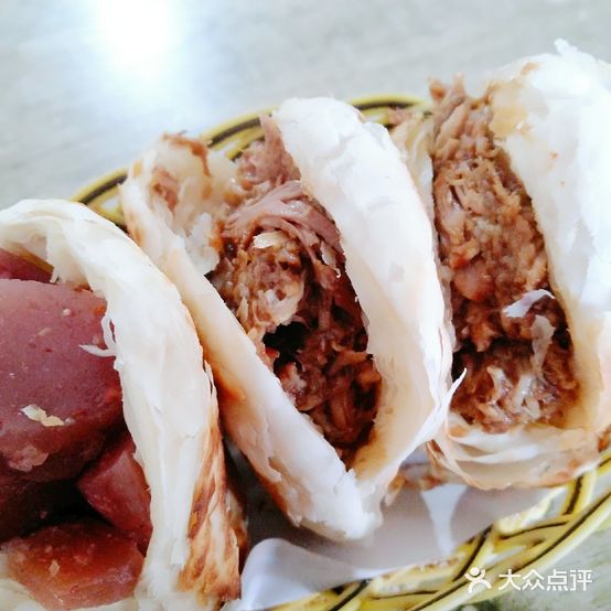 石三酱肉火烧
