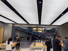 -DJI大疆(深圳华强北曼哈授权体验店)